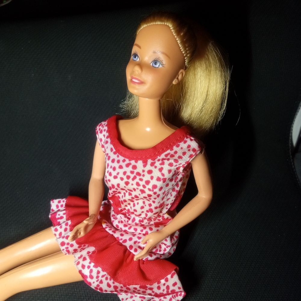 Mattel Vintage Barbie Doll With Red And White Dress And Boots Philippines